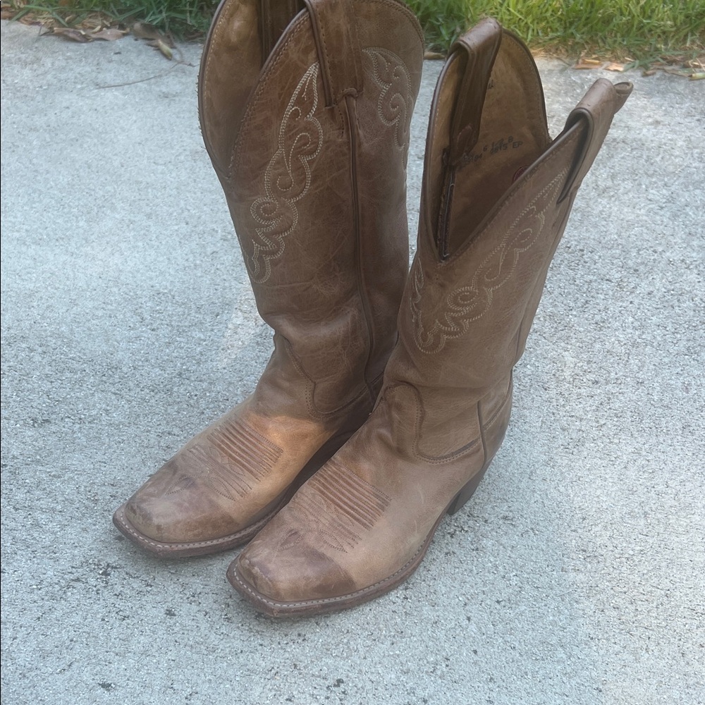 NOCONA BOOTS COWGIRL SIZE 6.5 RENDEZVOUS TAN EUC